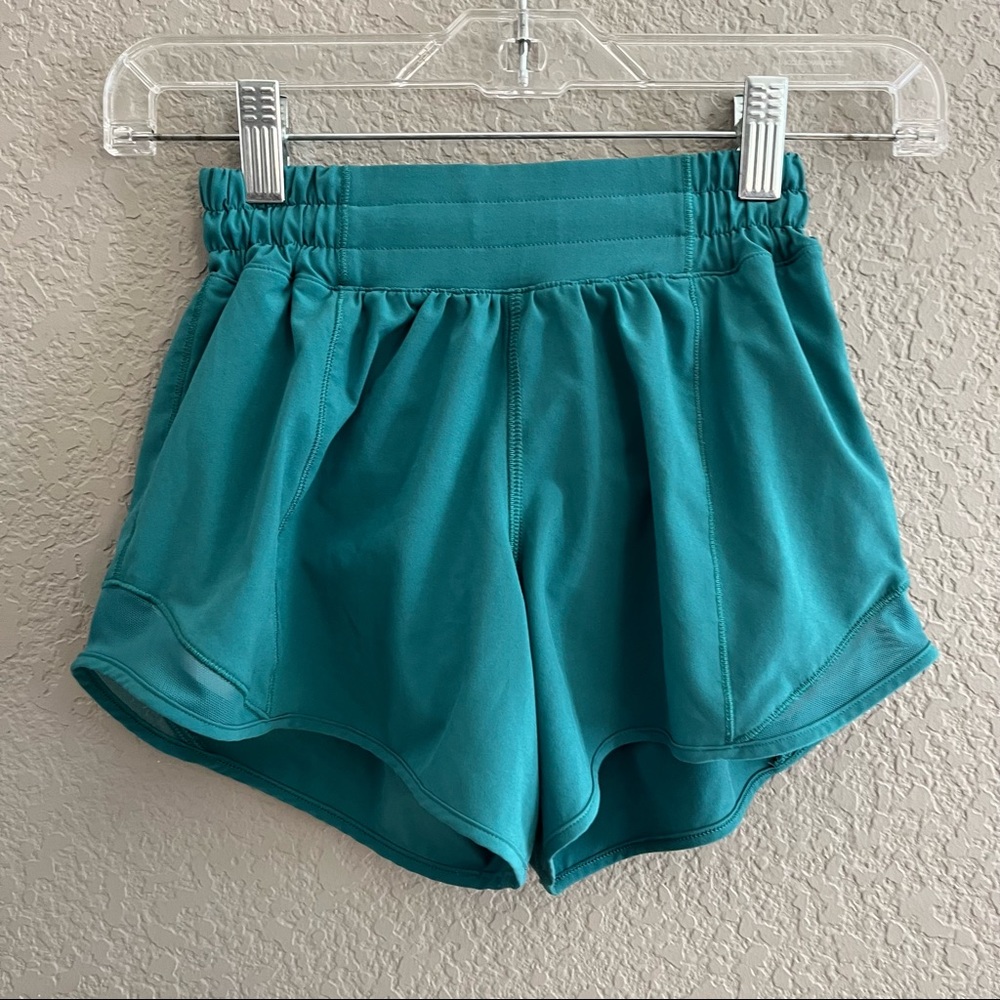 Lululemon Hotty Hots 4”